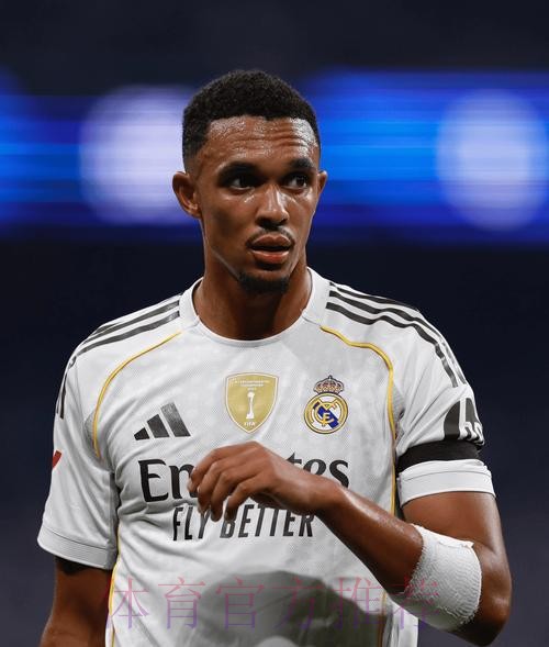 皇马绝对主力伤停两月 20人已倒下40次 齐祖要追责